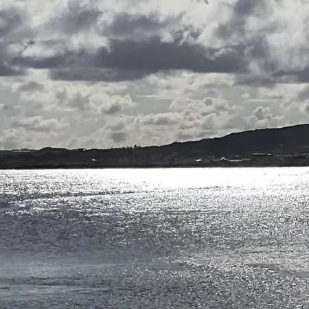 Bay View House Tatil Evi